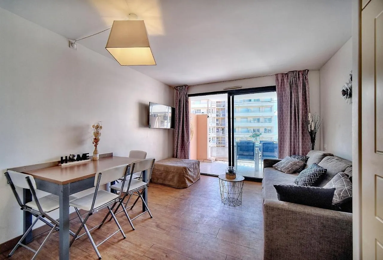 Agreable 2 Pieces Avec Piscine A1B235 Apartment Cannes 0*,  France