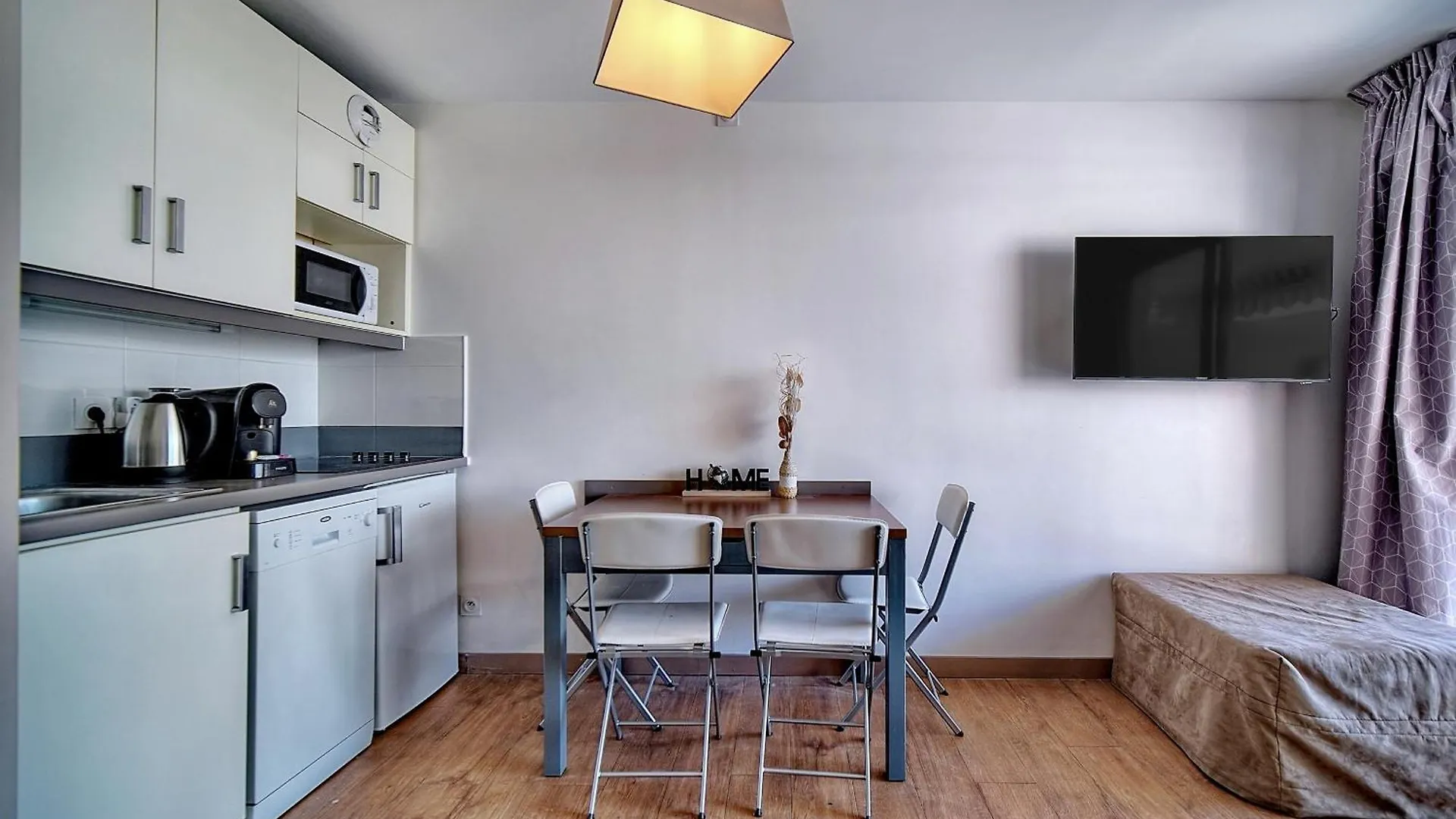 Agreable 2 Pieces Avec Piscine A1B235 Apartment Cannes 0*,  France